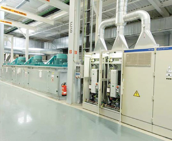 戴姆勒克萊斯勒選用艾默生CT驅動器